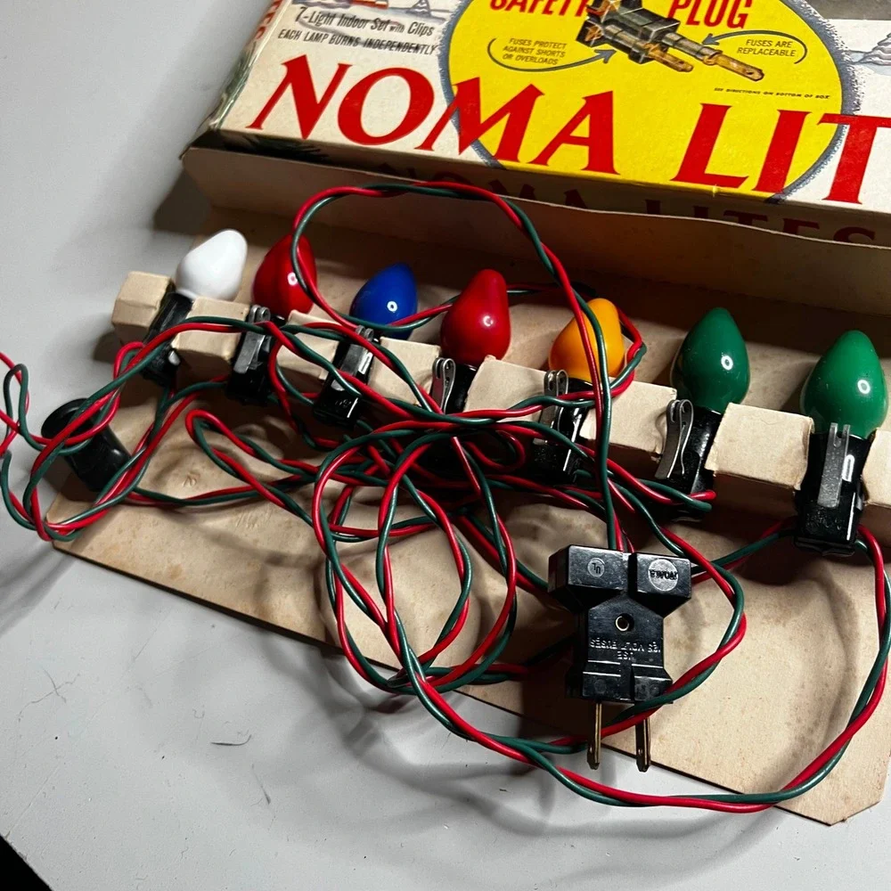 Vintage Noma Lites 7 Light Indoor Christmas Set Westinghouse Lamps Safety Plug